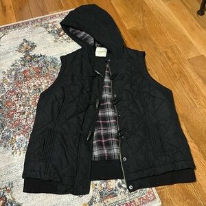Black Sonoma vest
